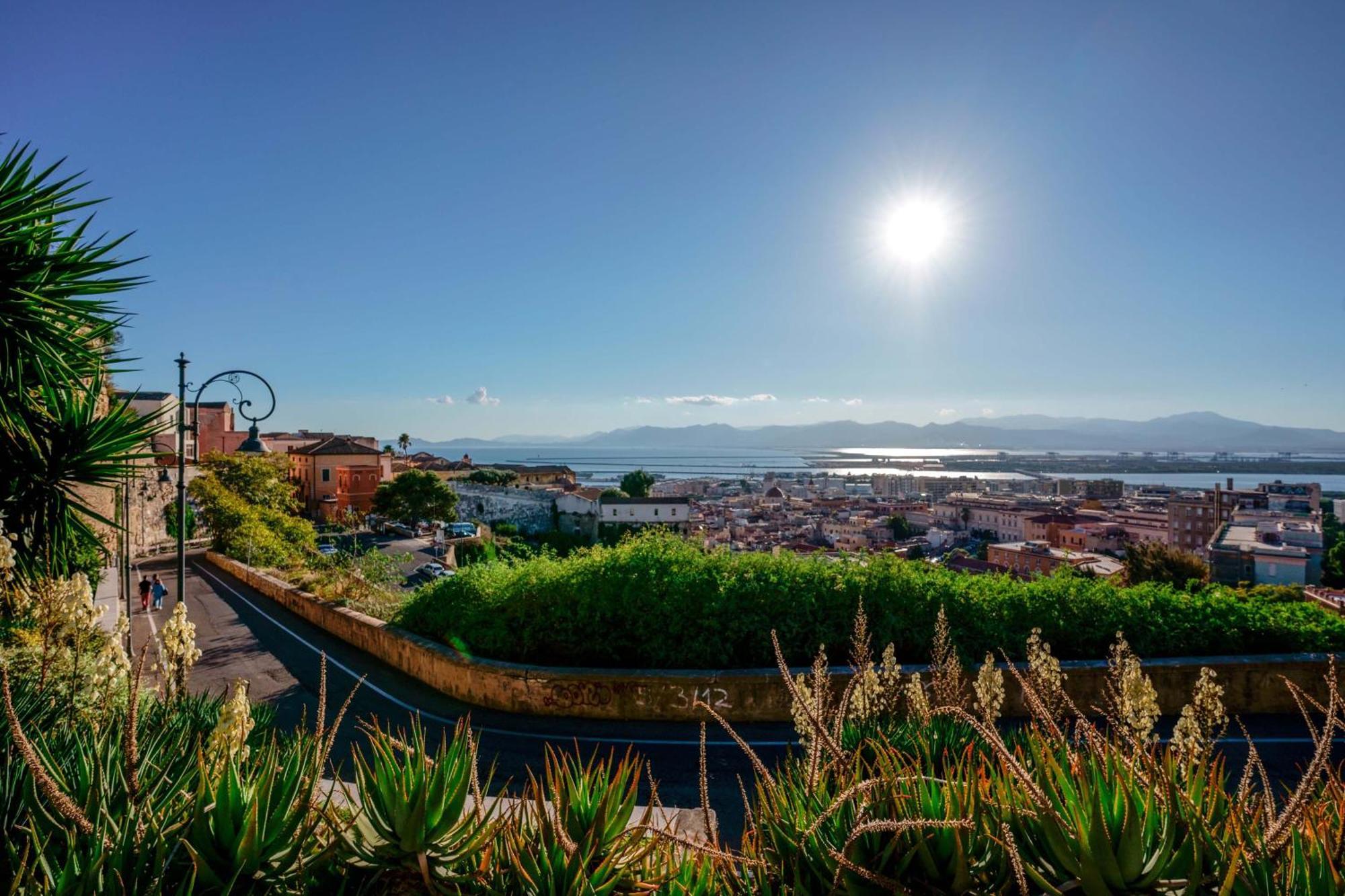 Exclusive Use Swimming Pool Available From June To September Cagliari Exterior foto